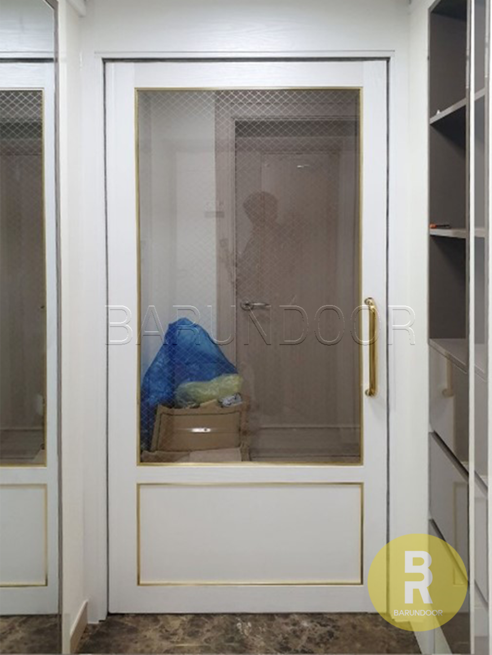 06번 싱글스윙중문 고시형 펄화이트 투명망입(부식)강화유리