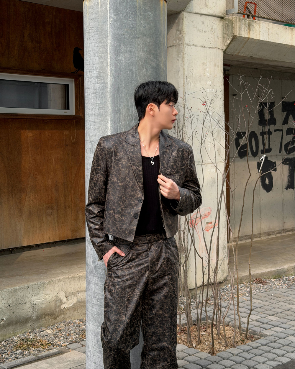 점퍼 모델 착용 이미지-S3L40