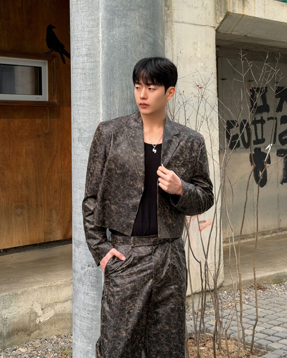 재킷 모델 착용 이미지-S3L41