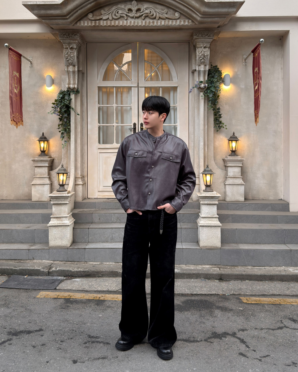 재킷 모델 착용 이미지-S1L17