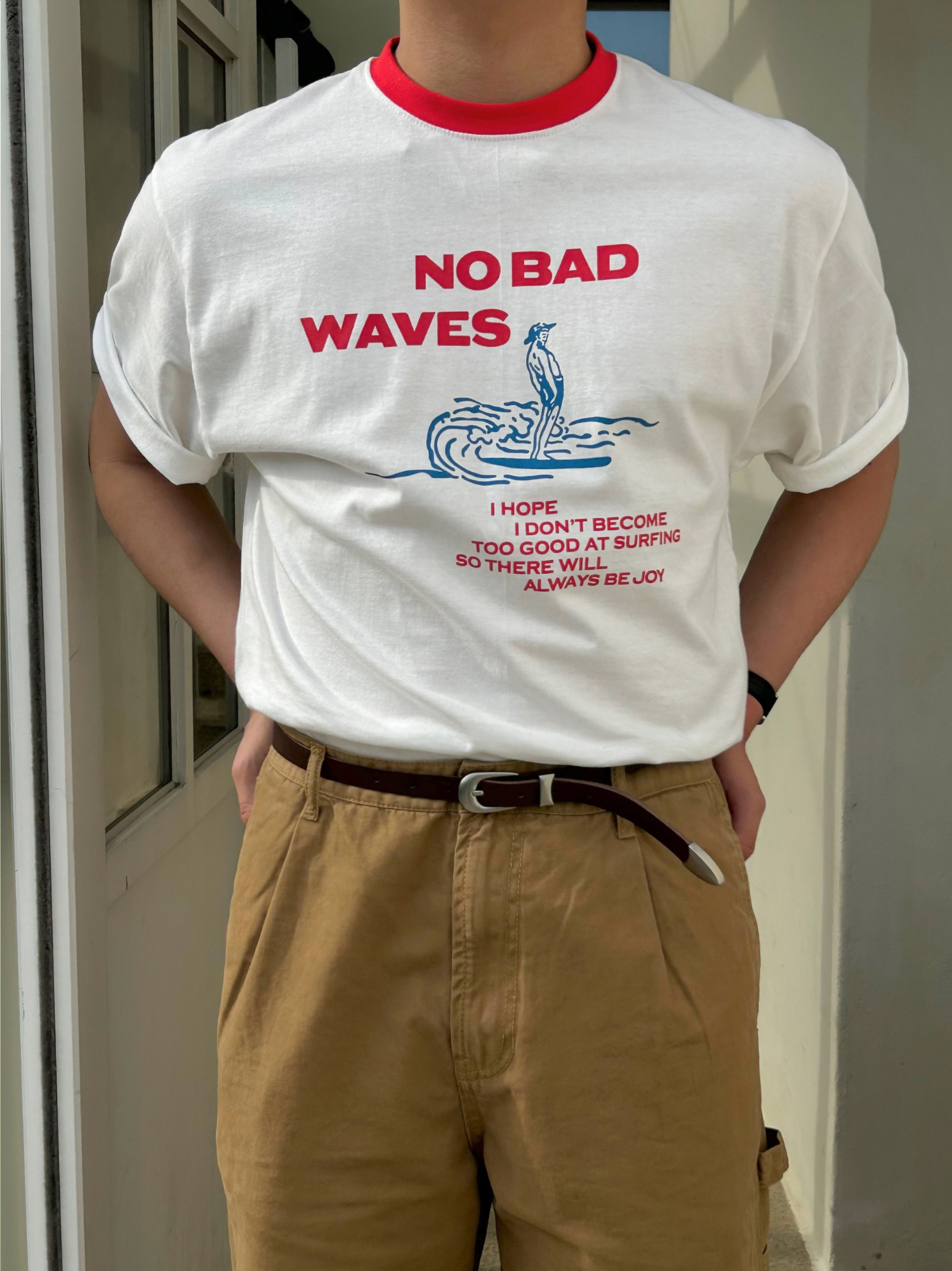 반팔 티셔츠 모델 착용 이미지-S1L34