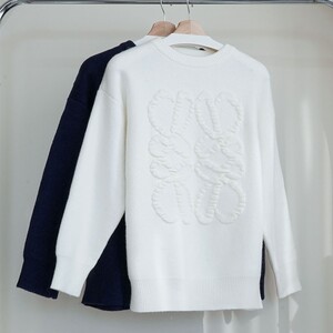 [LOEWE] 로에베 남여공용 아나그램 엠보 디테일 울 블렌드 니트 스웨터 2color