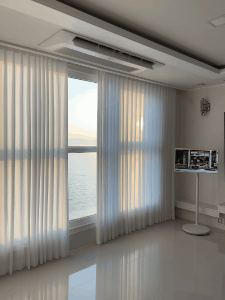 0.%EC%9D%B8%ED%8A%B8%EB%A1%9C3.gif