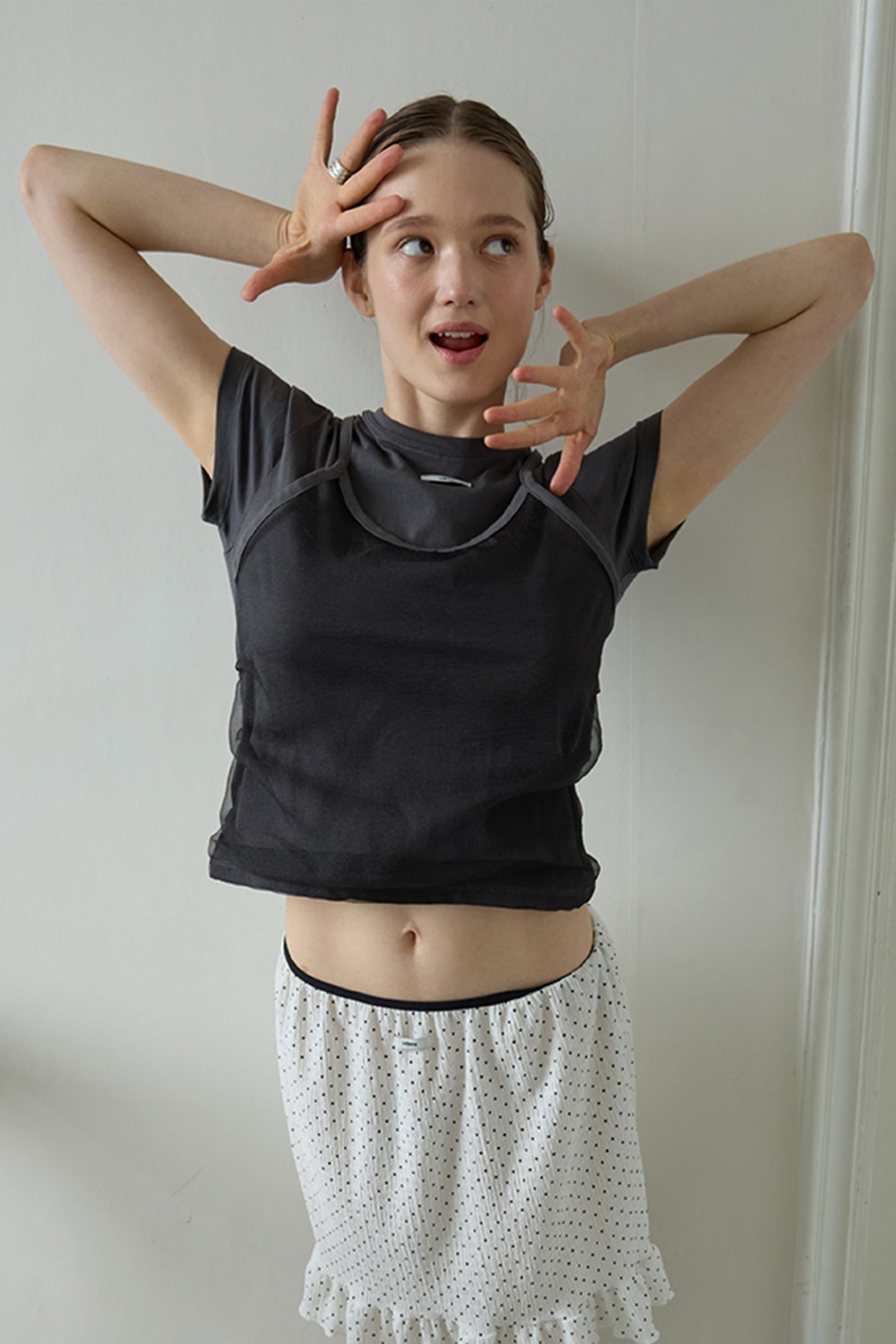 BUSTIER LAYERED T-SHIRT_CHARCOAL | LETERIE