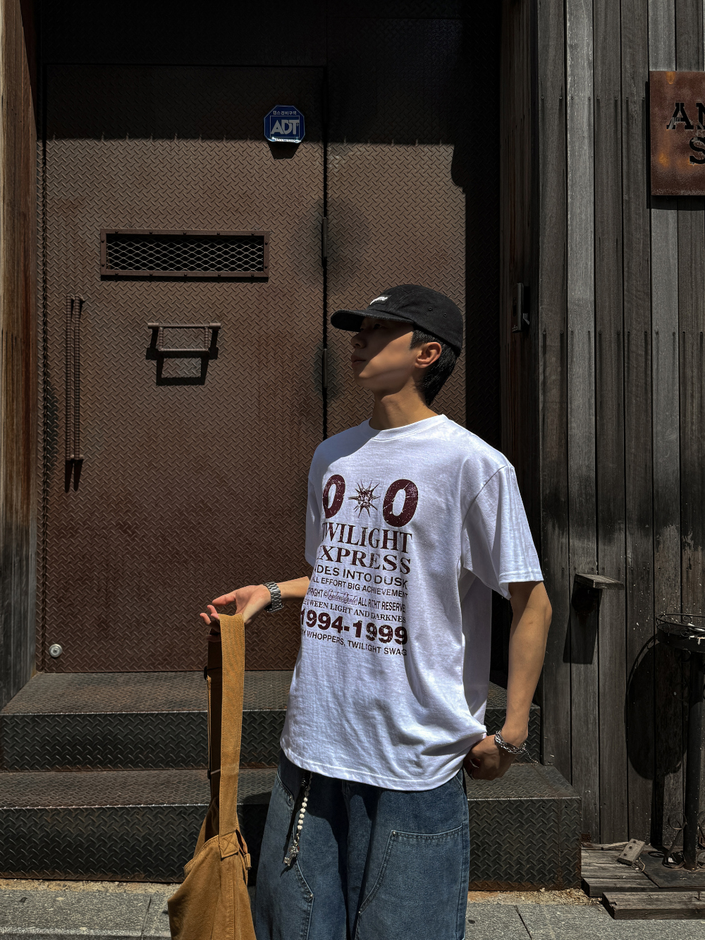 재킷 모델 착용 이미지-S141L29