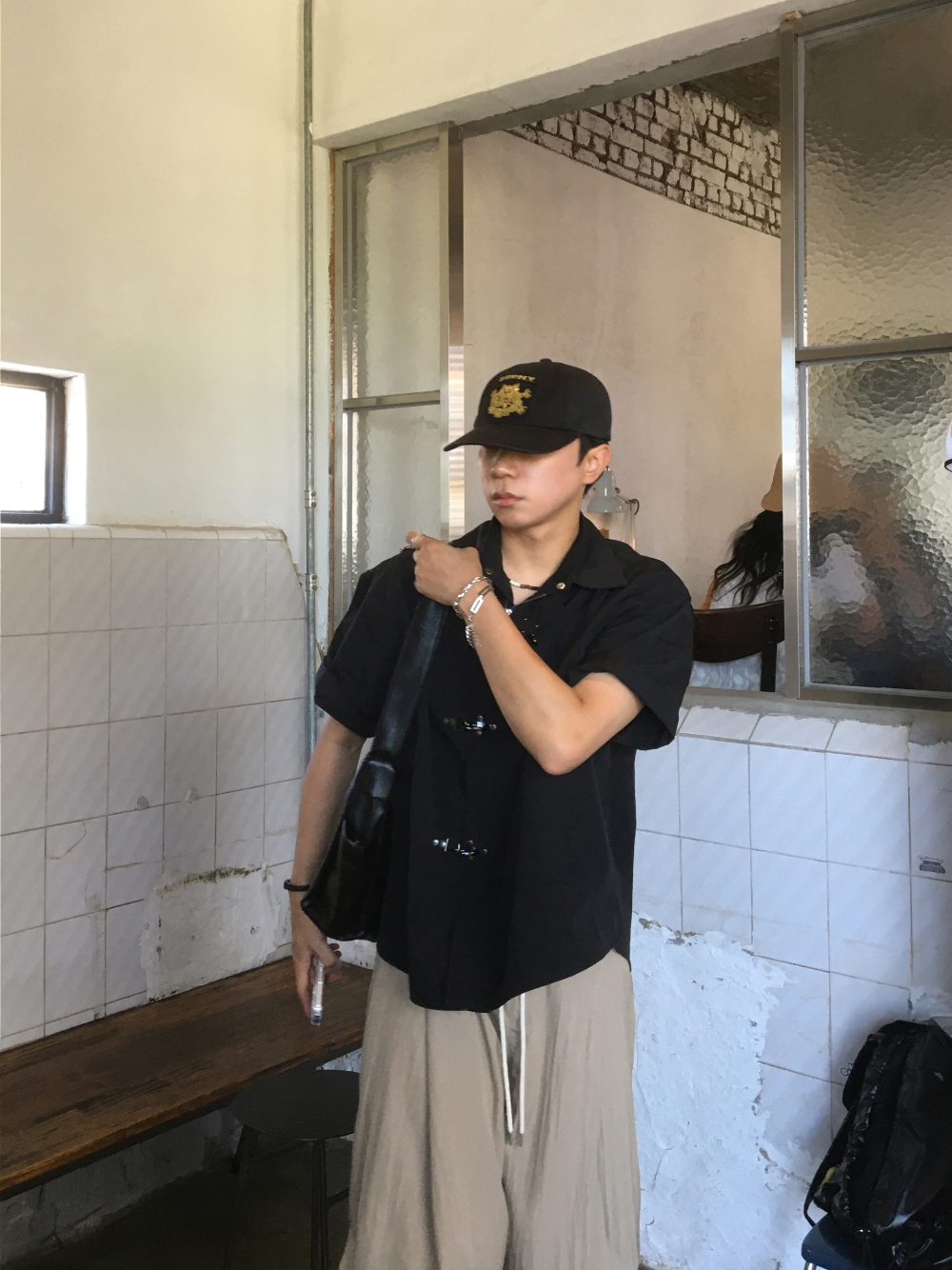 短袖T卹模特兒穿著圖片-S176L23