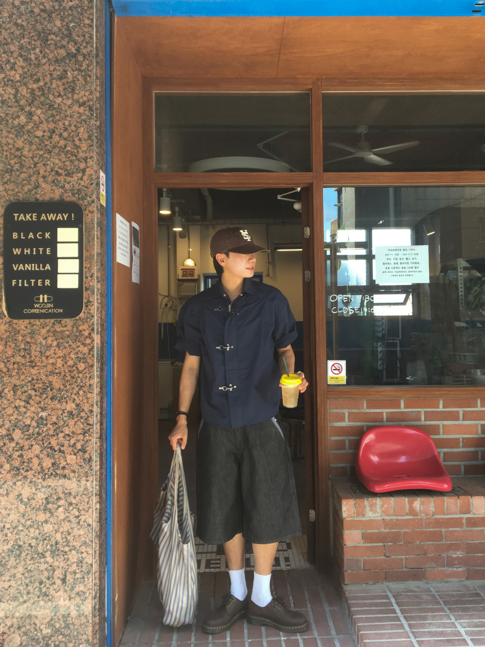 短袖T卹模特兒穿著圖片-S175L75