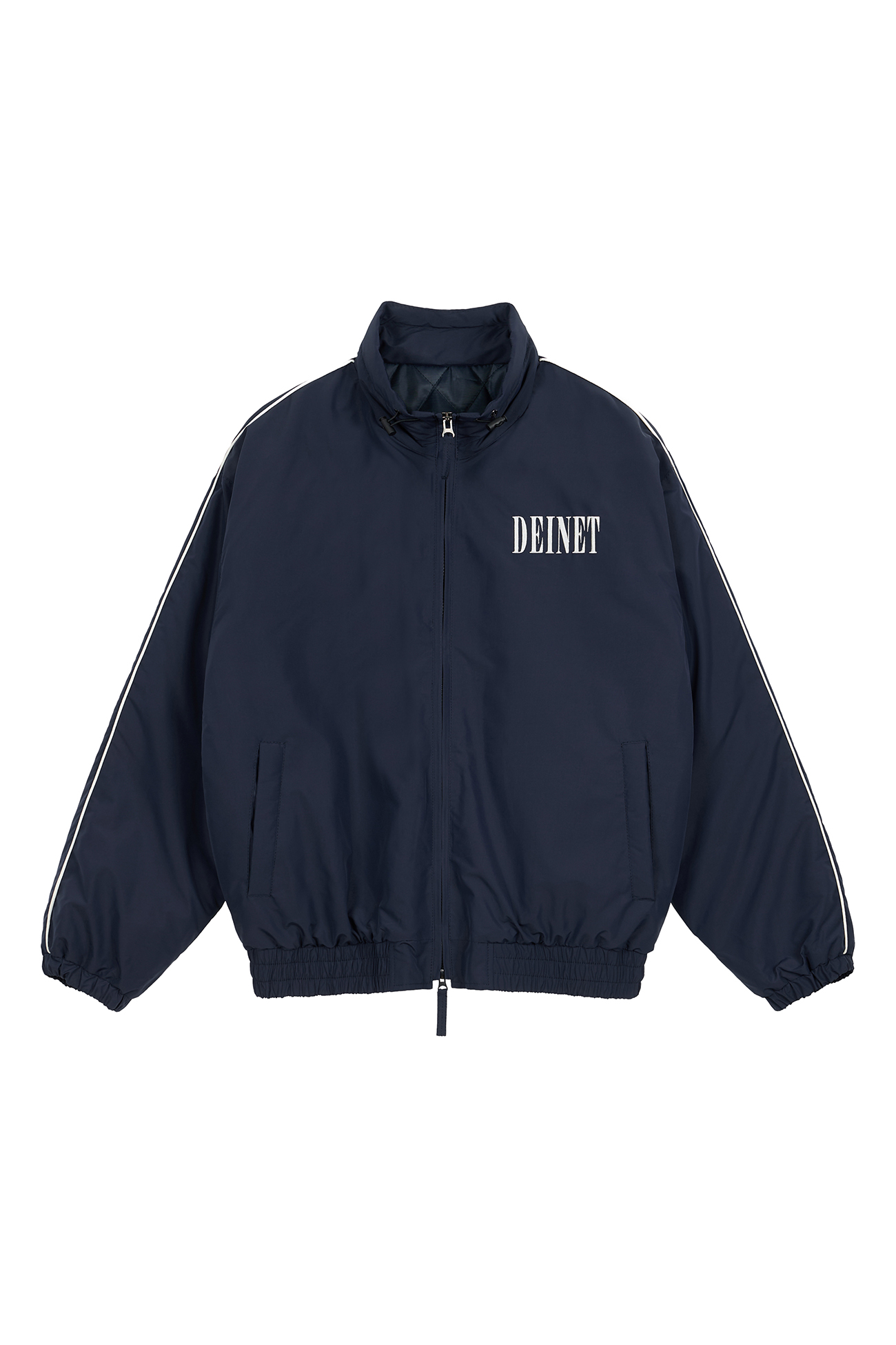 ◆DEINET◆ DEINET LOGO PUFFER JACKET IN NAVY KDCKD4WB311 DEINET LOGO PUFFER JACKET IN NAVY - DEINET