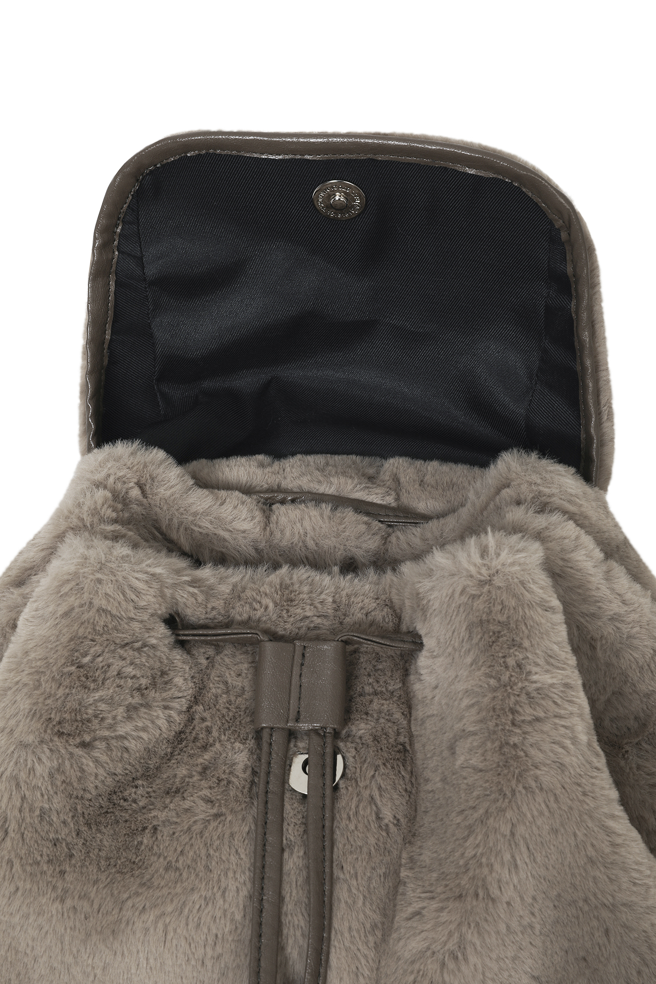 POM POM FUR BACKPACK IN MOCHA - DEINET