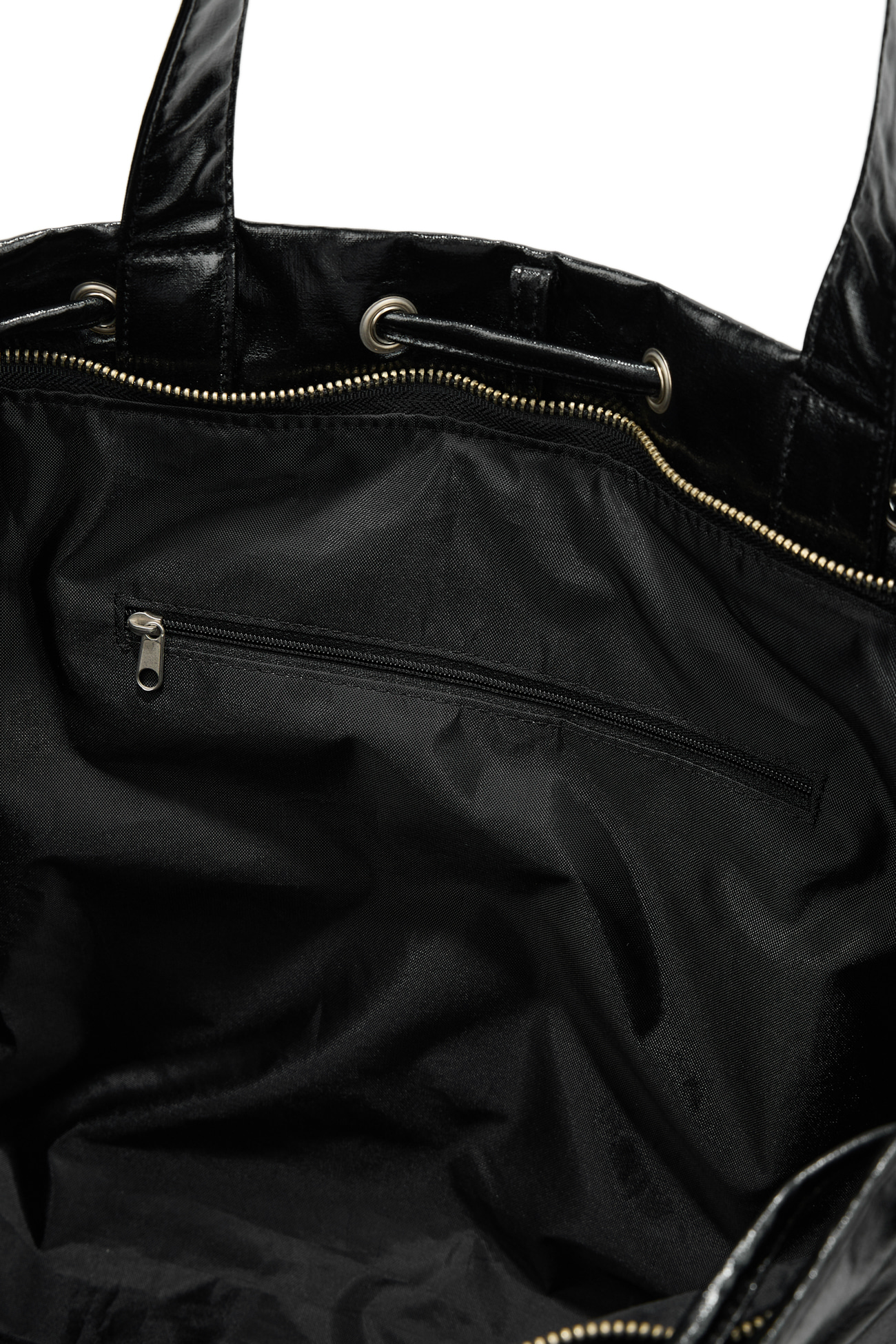D STITCH PADDING BAG IN BLACK - DEINET