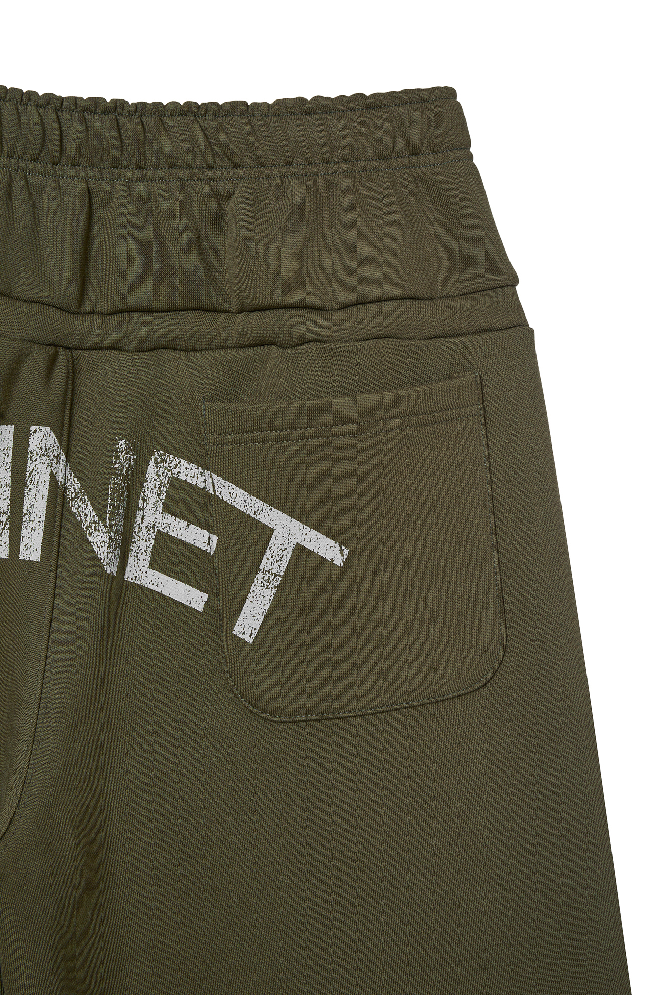 パンツ +DEINET+ DEINET BACK LOGO SWEAT PANTS IN KHAKI KDTDL4WB211 DEINET BACK LOGO SWEAT PANTS IN KHAKI - DEINET