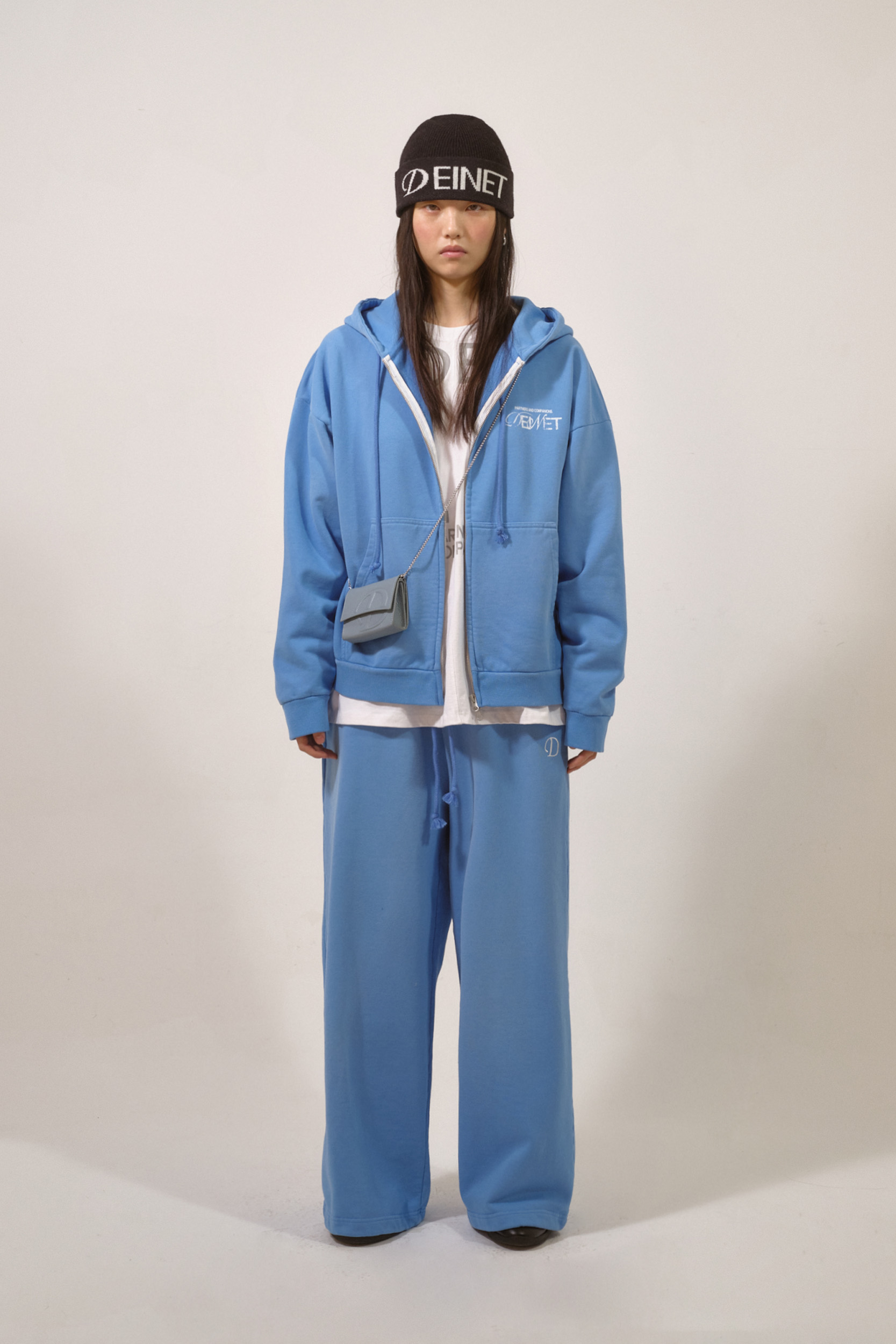 D LOGO WASHED SWEAT PANTS IN BLUE - DEINET