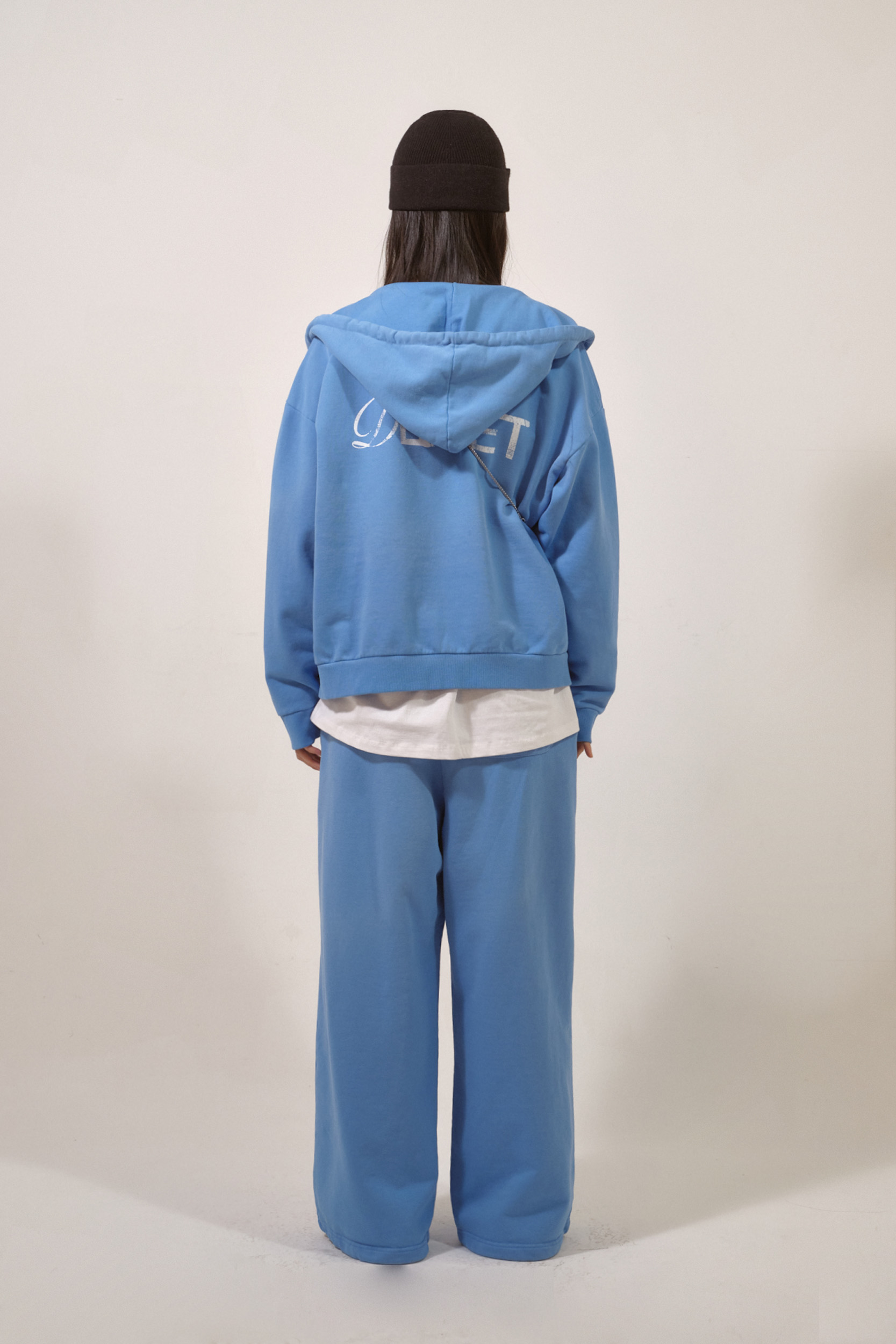 D LOGO WASHED SWEAT PANTS IN BLUE - DEINET