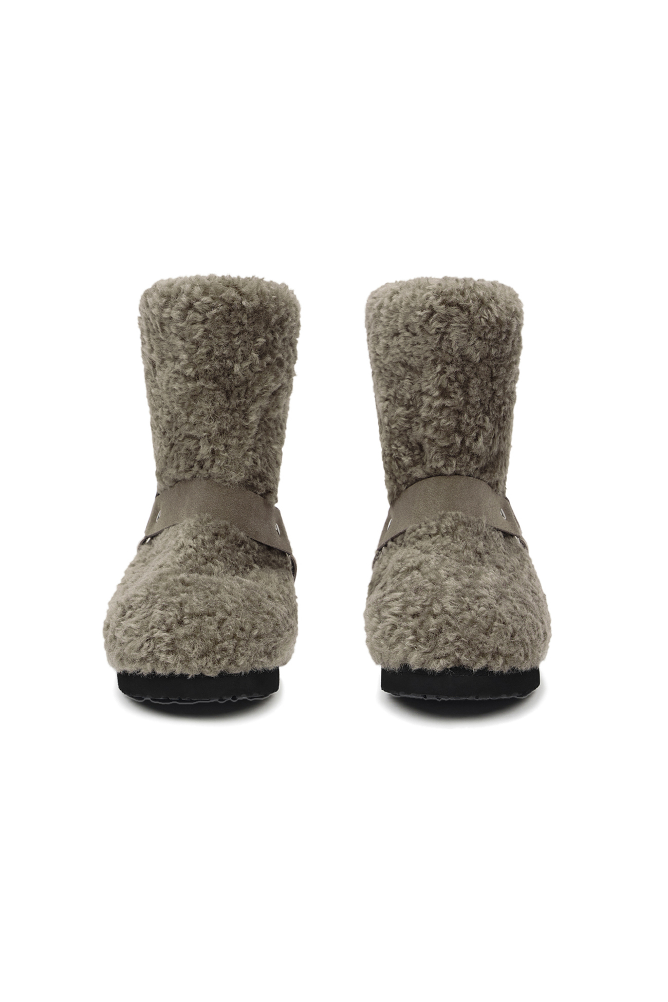 ブーツその他 DEINET POM POM FUR BOOTS IN MOCHA KDPYS4WC111 POM POM FUR BOOTS IN MOCHA - DEINET