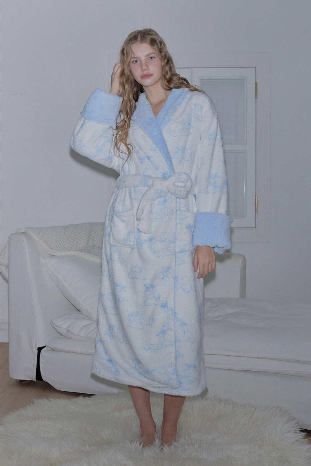 코트 모델 착용 이미지-S1L41