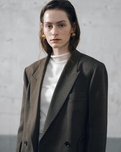 LEWITT_brown jacket