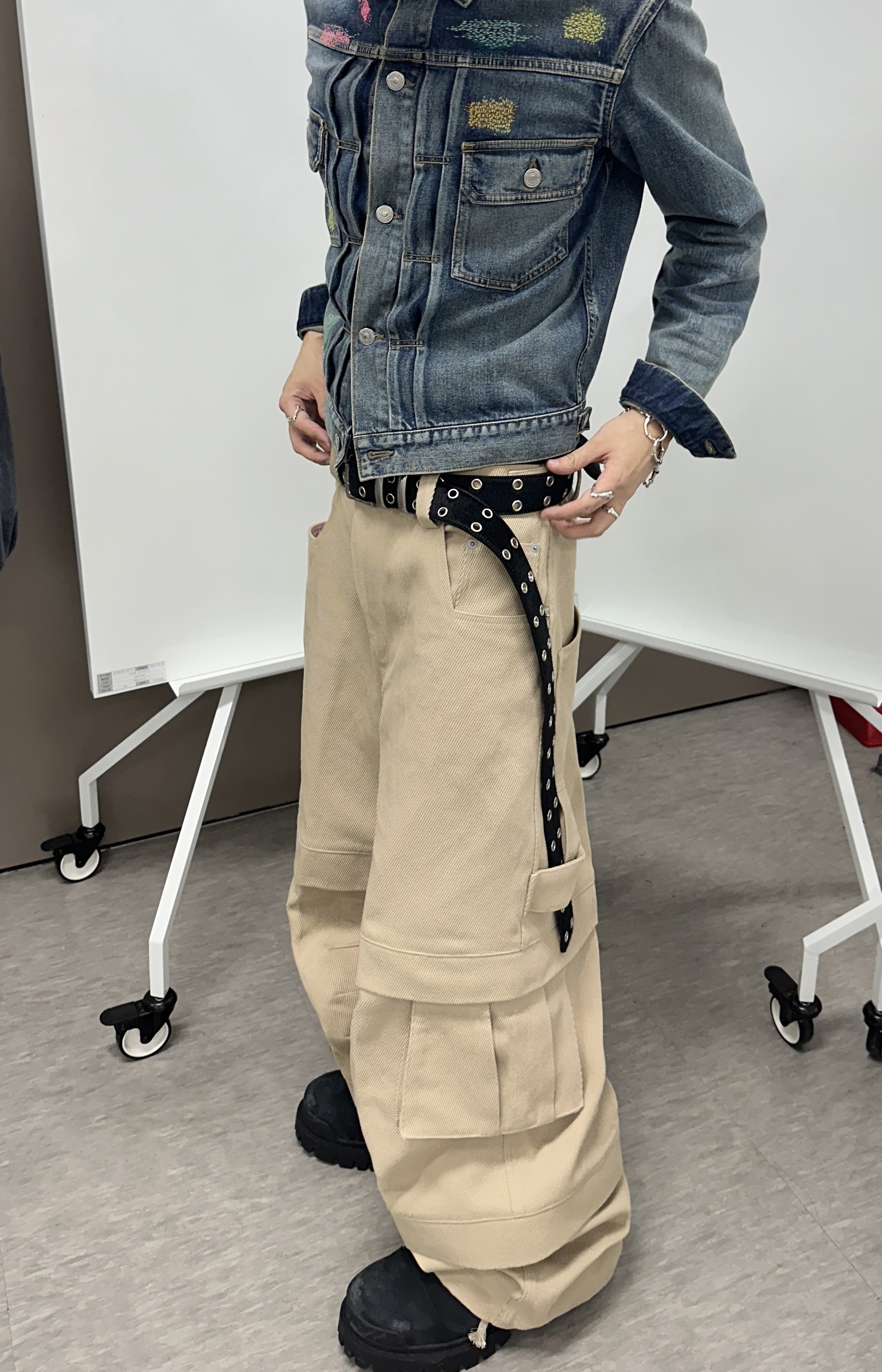 TITAN BAGGY PANTS BEIGE | Kamien