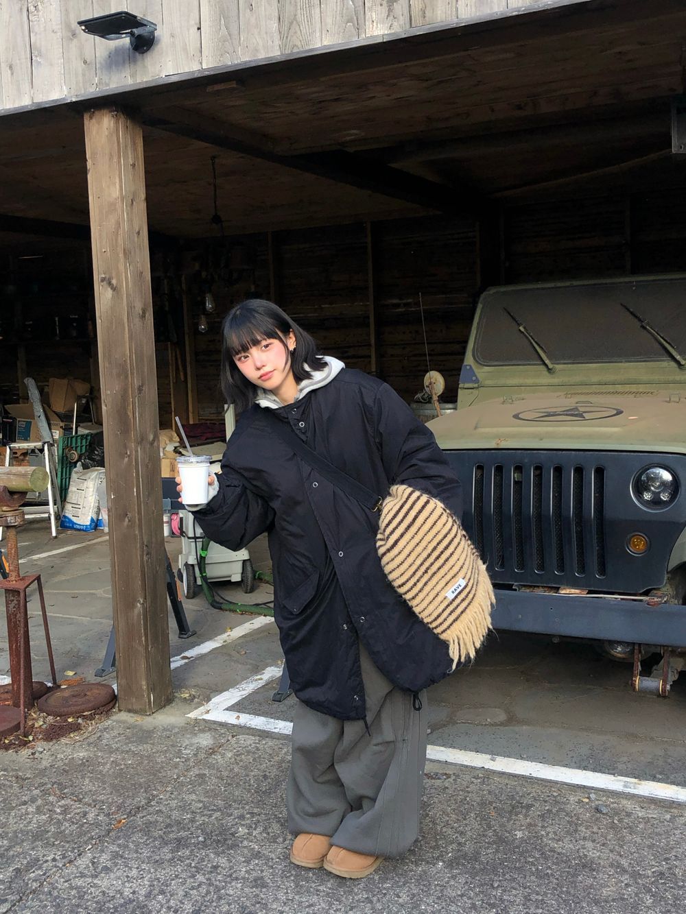 unisex]フィッシュテールフードミッドパーカー（2C） - SEAZ