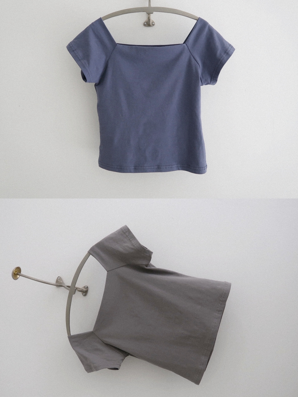 429 / SLIM SQUARE NECK TEE