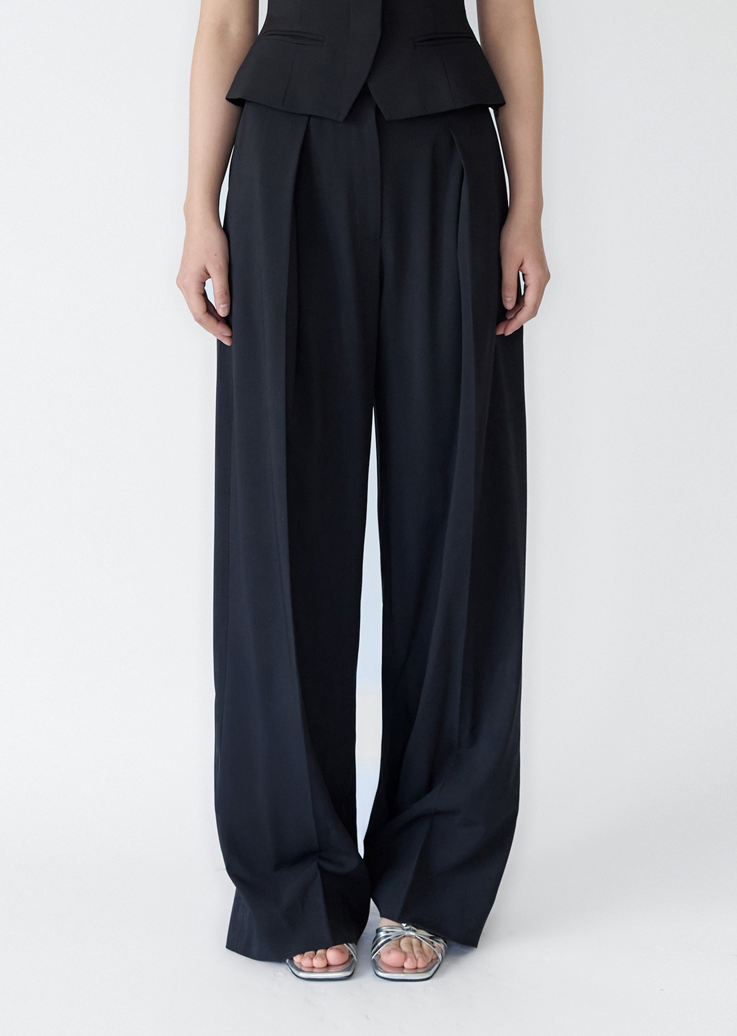 [Reopen]Posh One Tuck Wide Slacks(Deep Navy) | EVOKE ERA