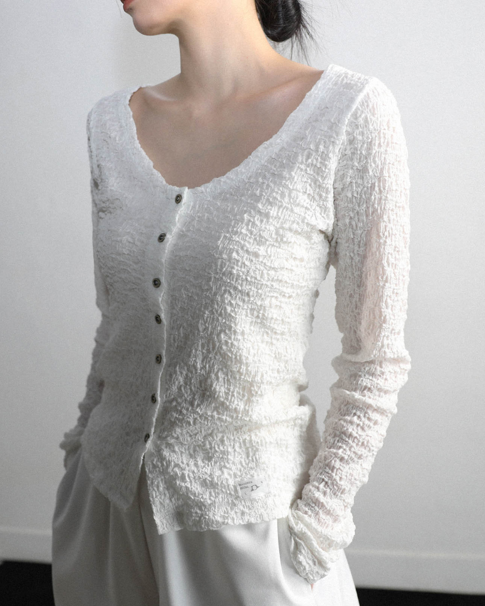 카디건 모델 착용 이미지-S22L6