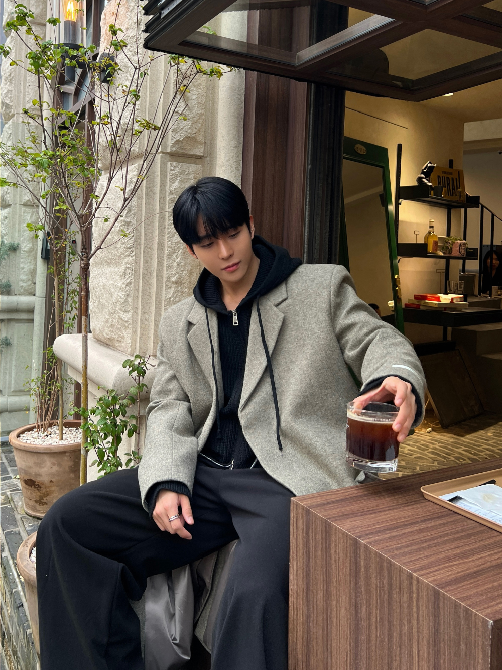 코트 모델 착용 이미지-S65L46