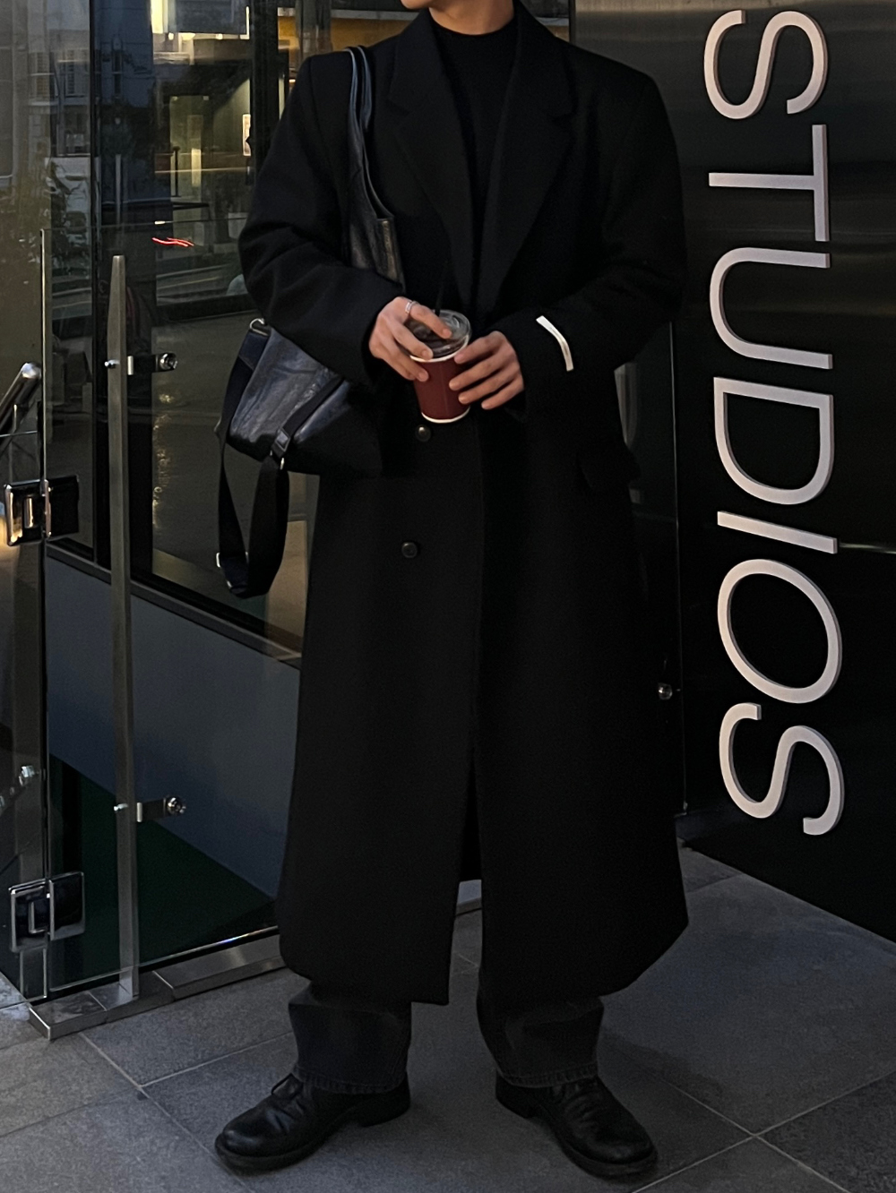 코트 모델 착용 이미지-S65L37