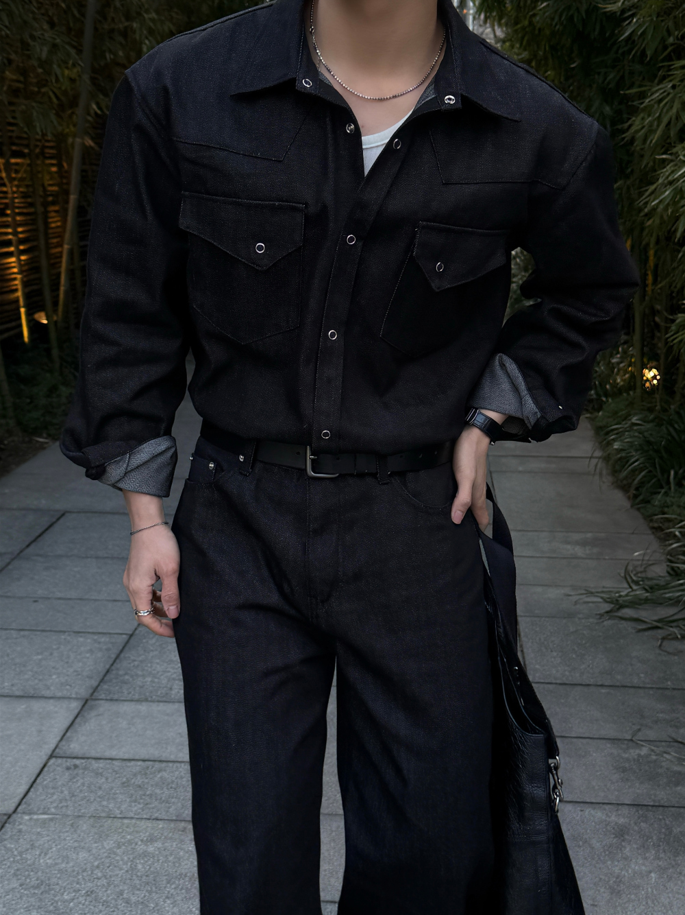 악세사리 모델 착용 이미지-S137L10