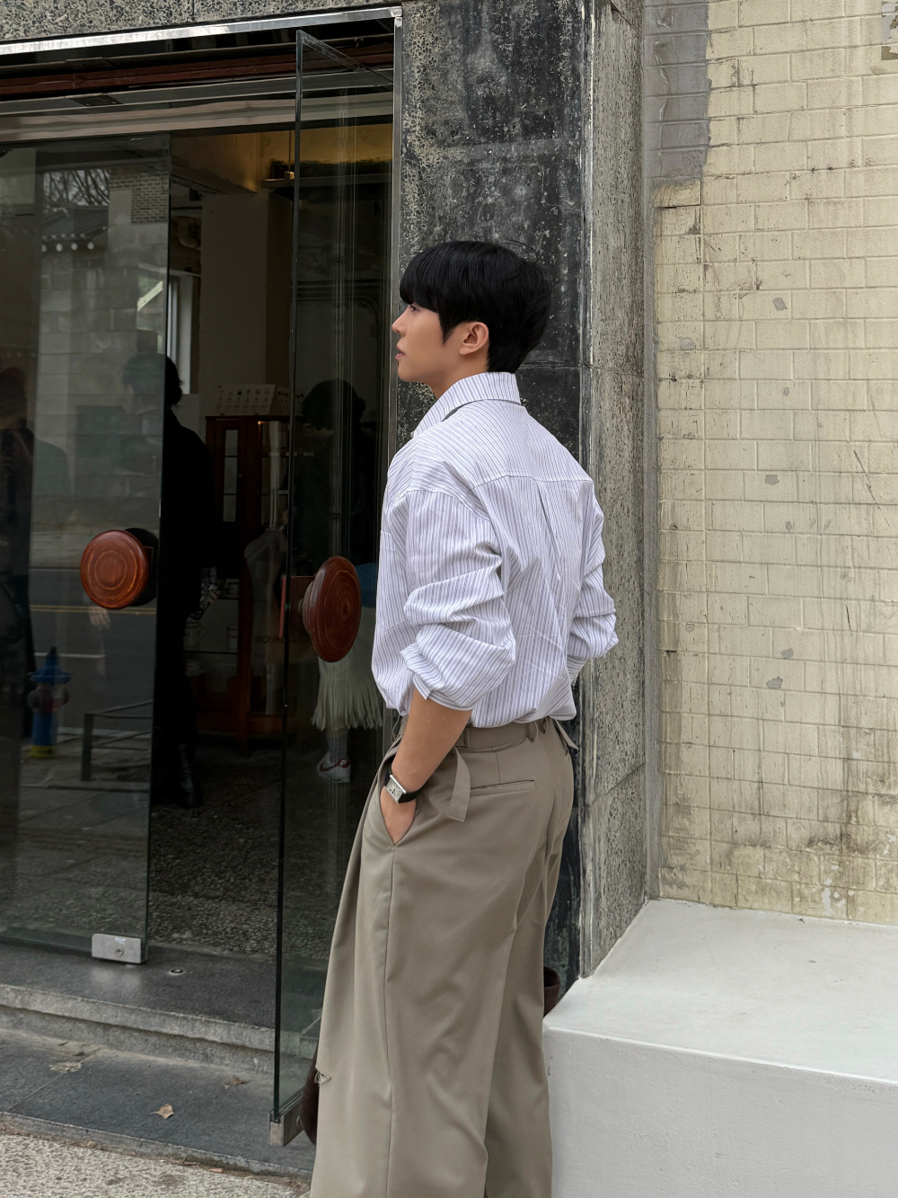 악세사리 모델 착용 이미지-S57L19