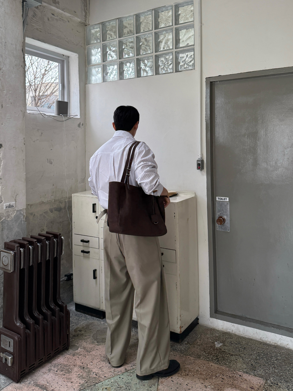 악세사리 모델 착용 이미지-S57L9