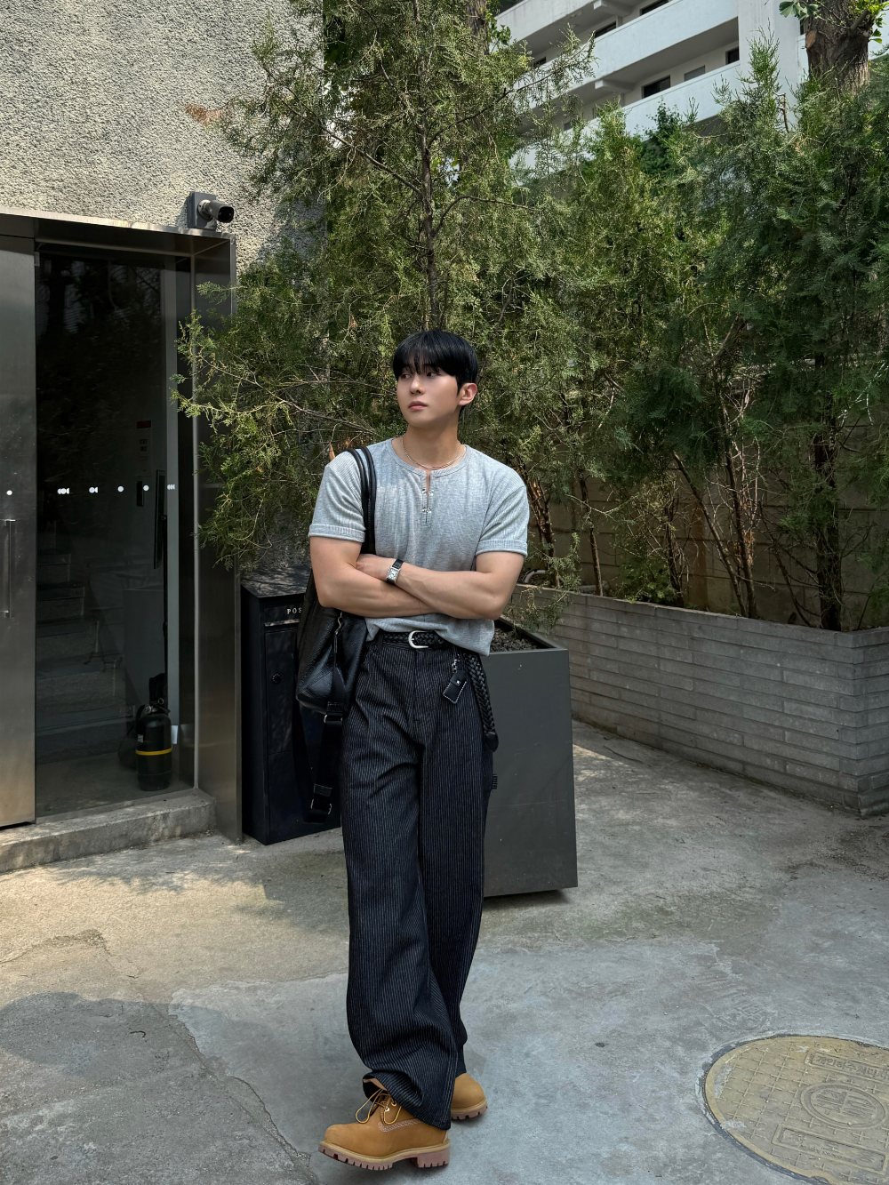 악세사리 모델 착용 이미지-S198L7