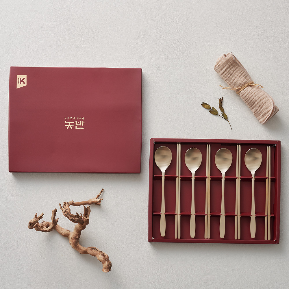 Royal court 4-person spoon and chopstick set