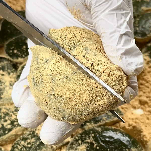 [역대 최대 할인가] 30년 전통 쑥떡 쑥인절미 + 콩고물 증정