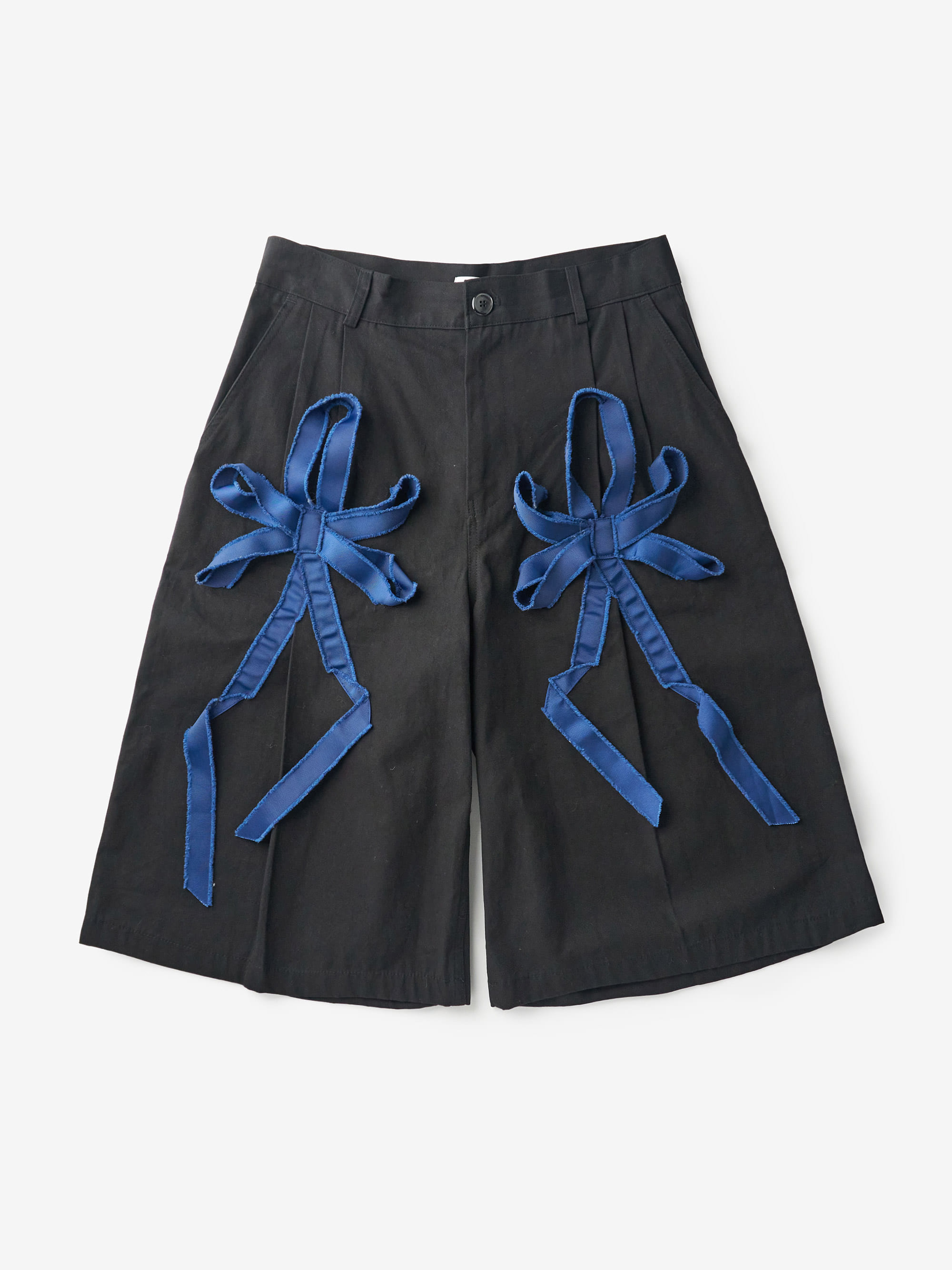 JUNTAE KIM Applique Shorts | Black | FARFETCH UK