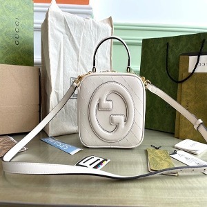구찌 여성 화이트 GG 숄더백 - Gucci Womens White GG Shoulder Bag - gu759x
