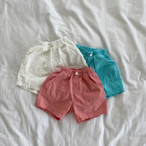 square pocket shorts _ the little ove