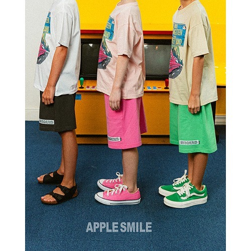 street shorts _ apple smile