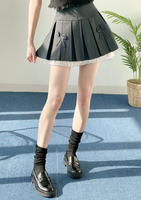 ribbon pleated skirt