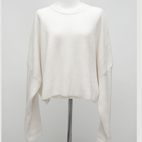 [중고] 하얀색 짧은 스웨터