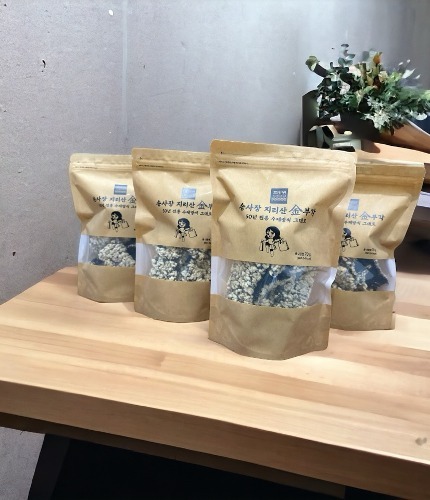 https://ecimg.cafe24img.com/pg863b05186893069/mktrau2/web/product/big/20240506/69104ebd5b4b96507619e9b07dbcc2ee.jpg