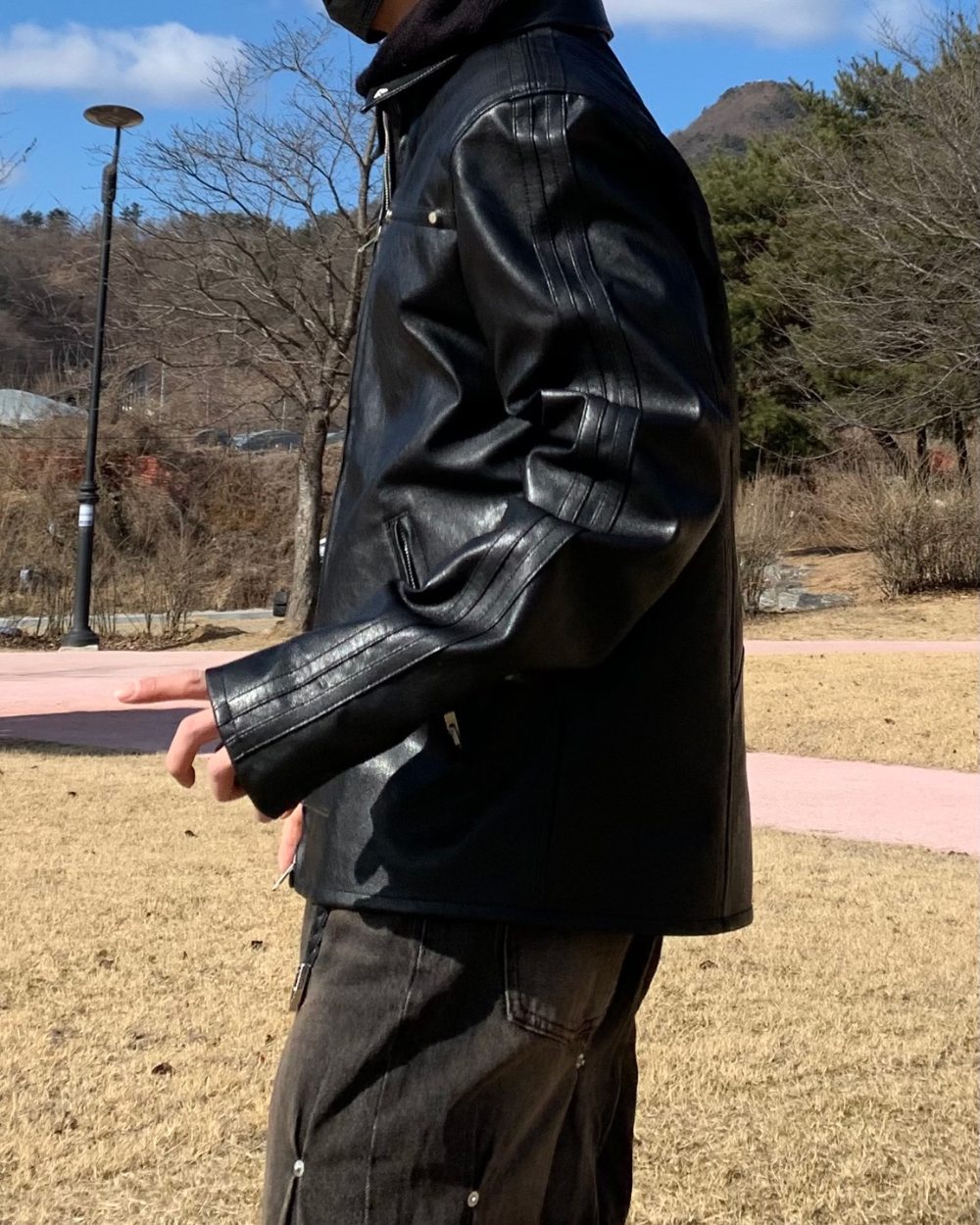 재킷 모델 착용 이미지-S1L37