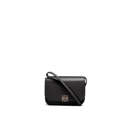 로에베 여성 숄더백 크로스백 Small Goya bag in silk calfskin Black A896N09X01-1100