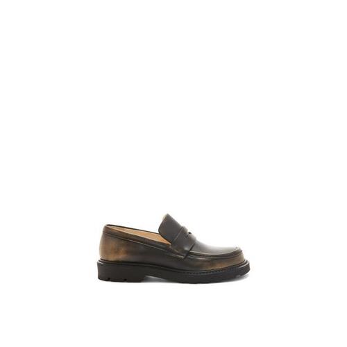 로에베 여성 로퍼 레이스업 Blaze loafer in bicolour brushed off calfskin Medium Concealer/Black L815290X13-6063