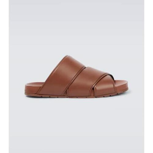 보테가베네타 남성 샌들 슬리퍼 Crossover leather sandals P00836540