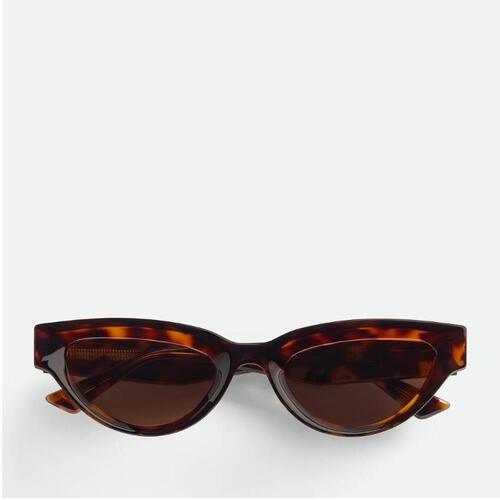 보테가베네타 여성 선글라스 Sharp Cat Eye Sunglasses 769320VBL801508