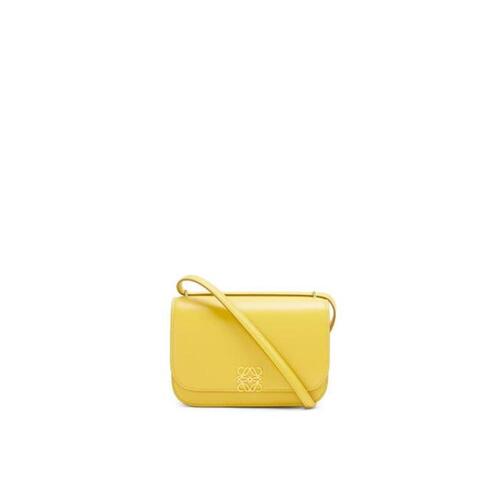 로에베 여성 숄더백 크로스백 Small Goya bag in silk calfskin Yellow A896N09X01
