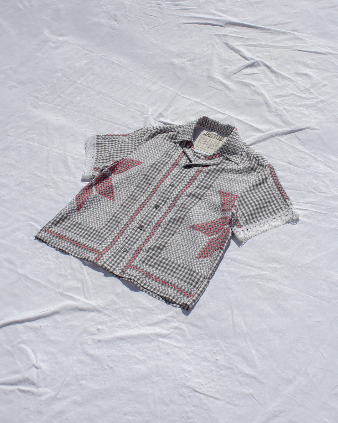 Hand embroidery shirt 025