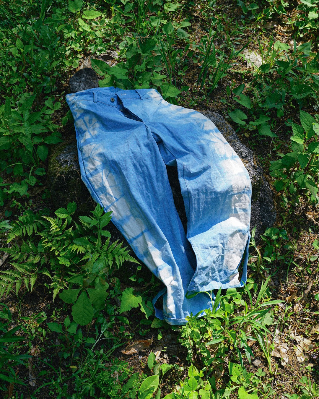 JAGO WOODBLOCK NATURAL DYEING PANTS - SKY BLUE