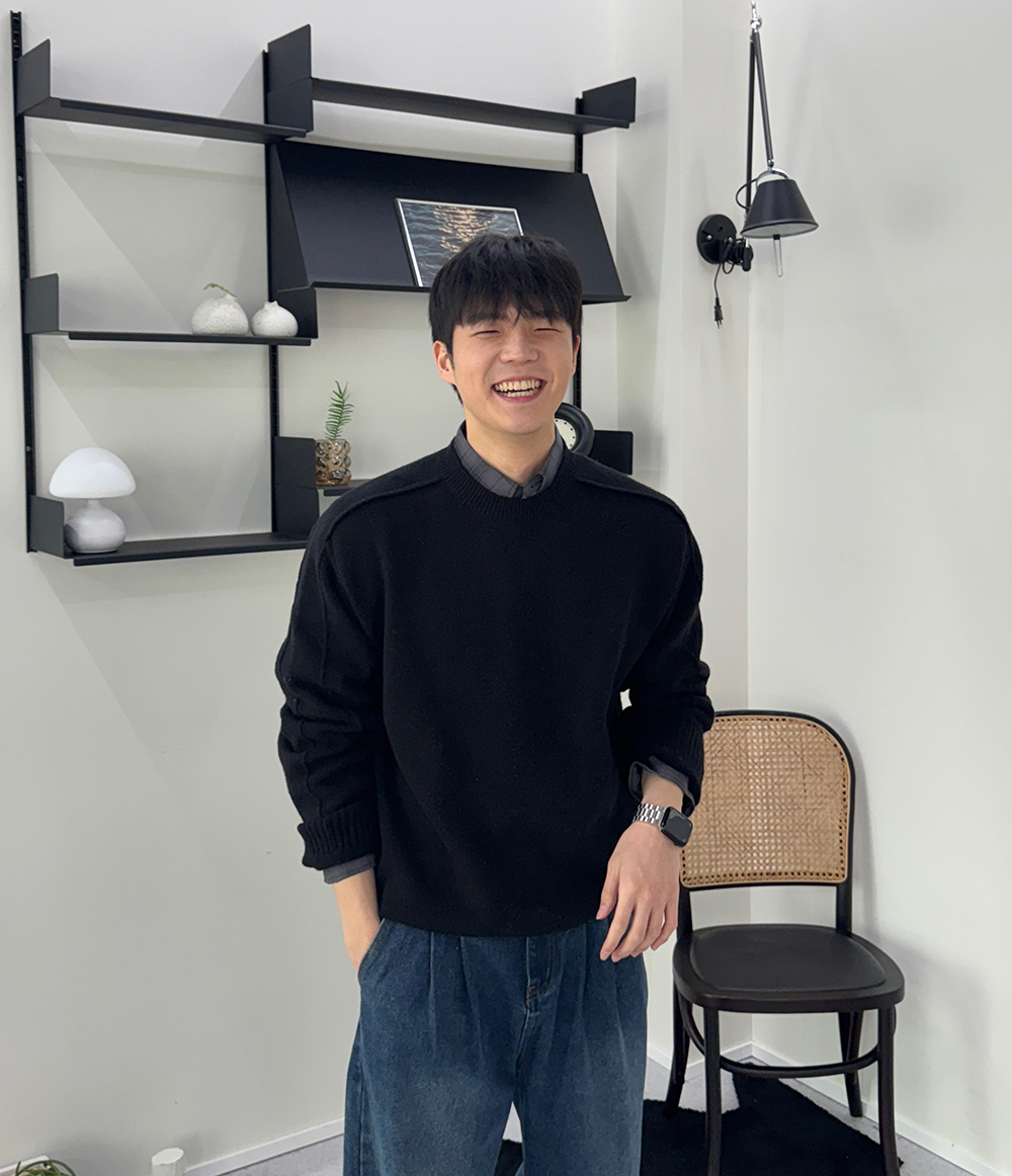 악세사리 모델 착용 이미지-S2L60