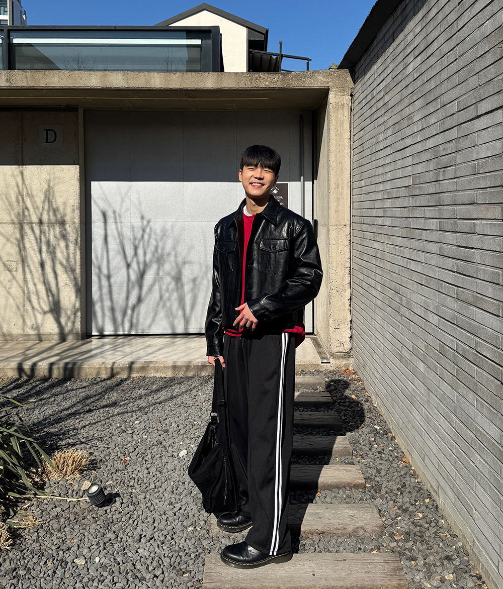 재킷 모델 착용 이미지-S13L12